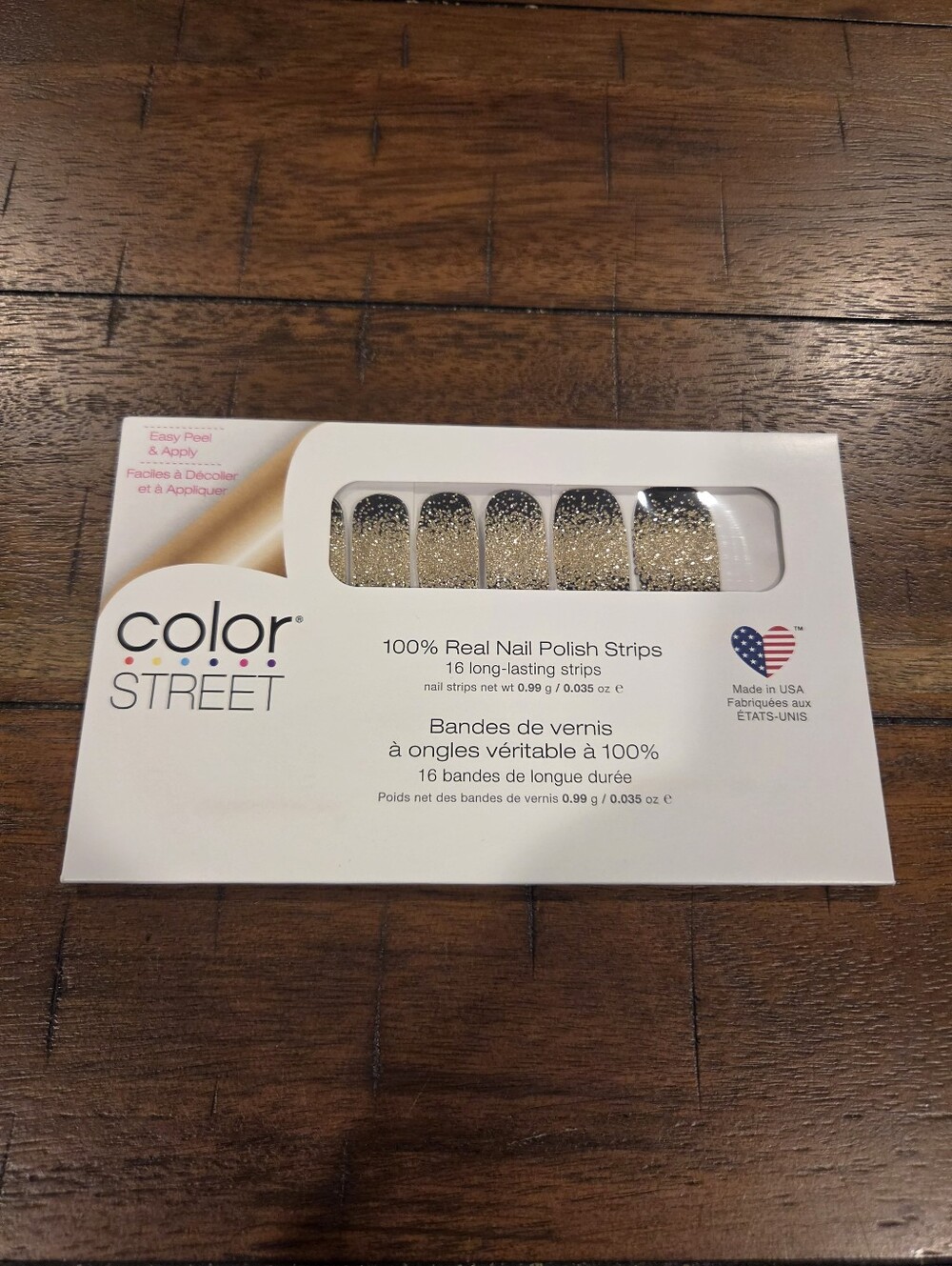 Color Street - Ring It In (Gold and Black Glitter Ombre Nail Strips)